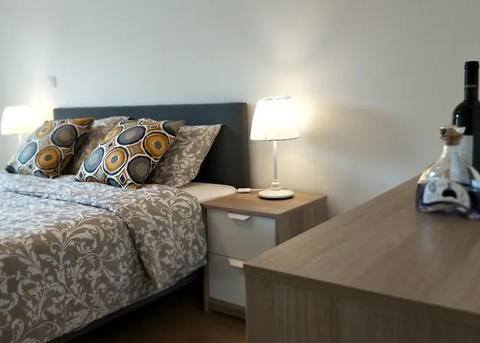 Lisbon Apartment -Free Parking